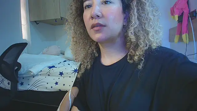 Charlotte11-11 webcam