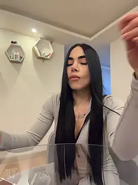 tamy_xoo live cam on StripChat