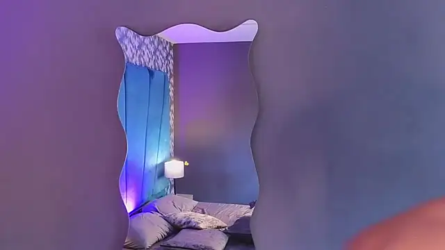 Aaron_Eze live cam on StripChat