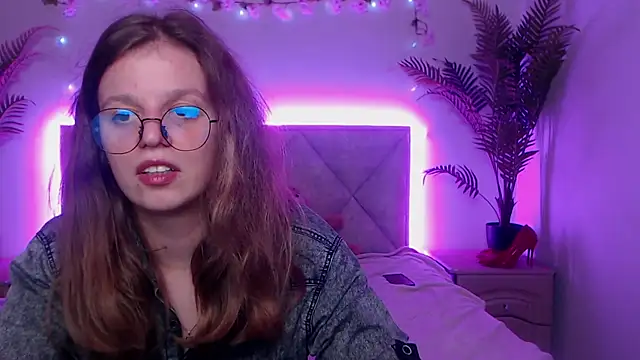 annibrown_ - AnniBrown_'s free webcam - UK Sex Cams