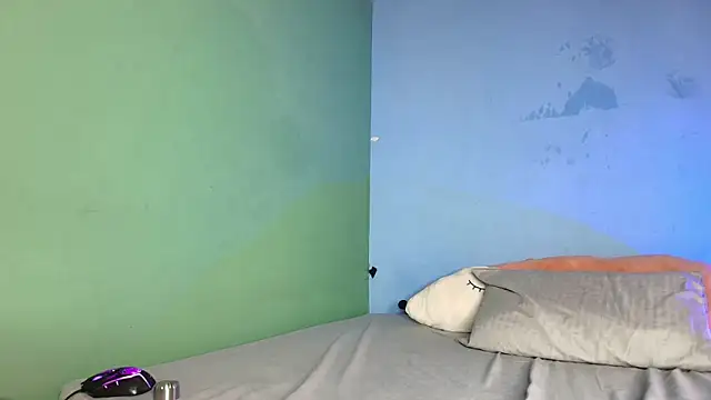 hey_maya live cam on StripChat