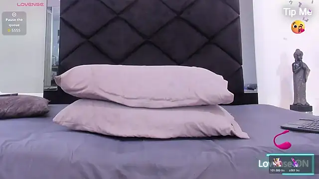 juank_adamx live cam on StripChat