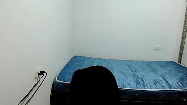 estefania224 live cam