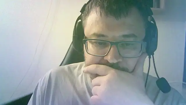 SirAbuser webcam