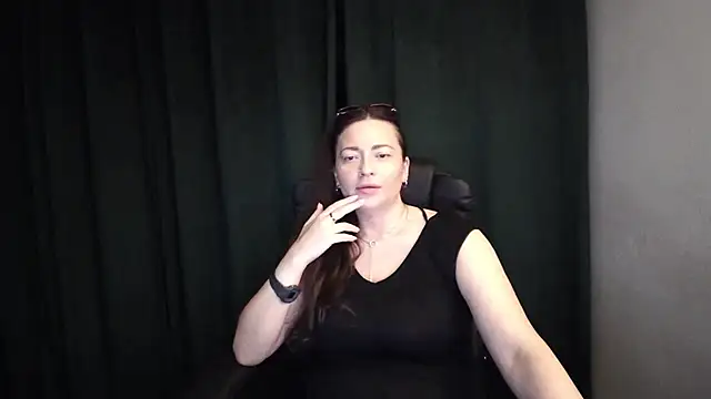 NoraMilf webcam