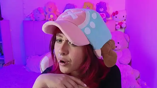 NekoWaifu live cam on StripChat
