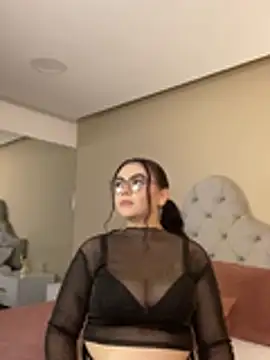 AlmaraRouge webcam