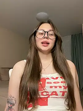 AnnaMilt webcam
