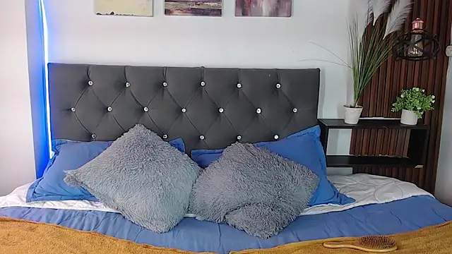 emma_cut3_ webcam