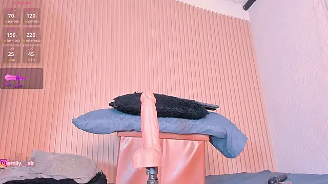 emily_campbell_ webcam