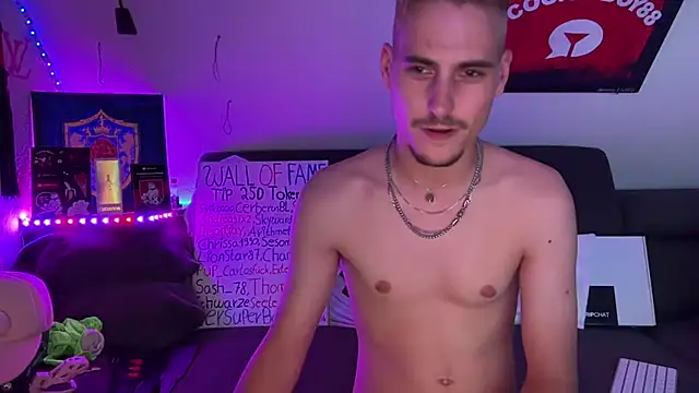 Cookieboy88 Live Webcam on Stripchat