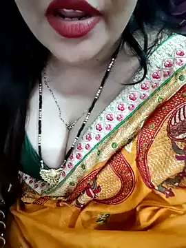 Mayuri77 live cam on StripChat