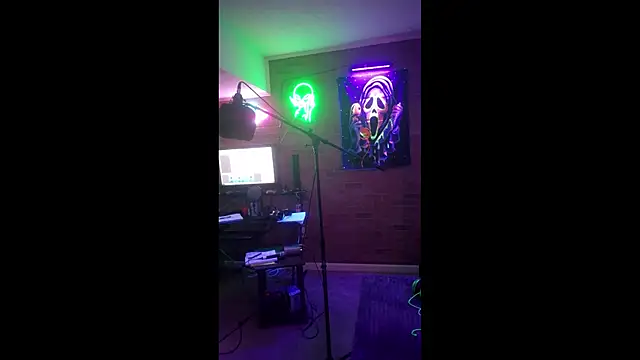 chronic_vibez live cam on StripChat