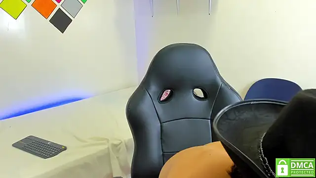 AmethystShadow17 webcam