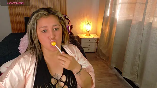 miss_chantall webcam