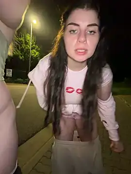 EllyNora webcam