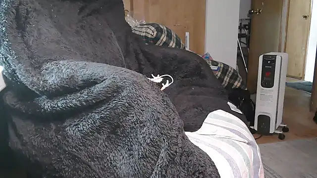 juneguy67 live cam on StripChat