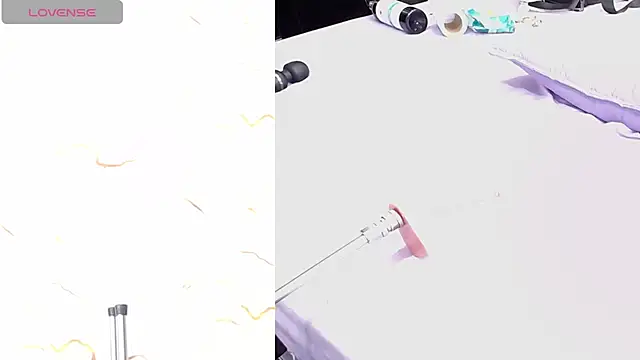 Emma_trons_ webcam
