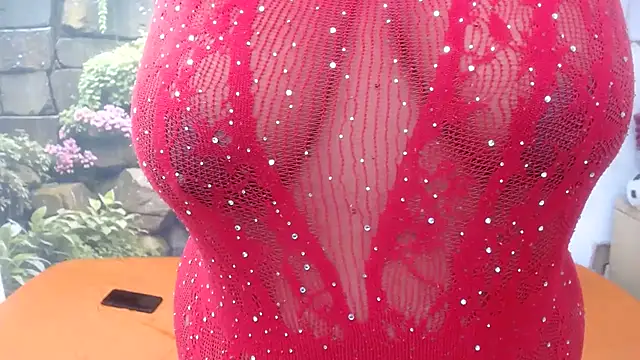 MiniSeduction live cam on StripChat