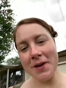 strawberrykisses96's live room