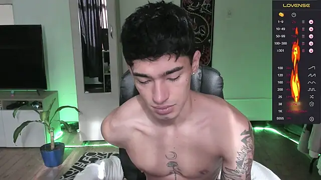 Damon__333 webcam