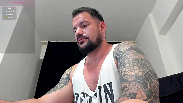 musclemonster31 webcam