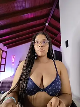 DannaBerry live cam on StripChat