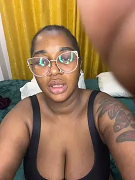 Honeylust26 webcam