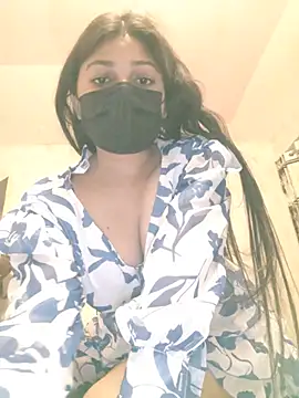Sonam-87 live cam on StripChat