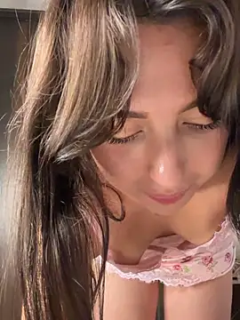 Tasty_NoraX webcam