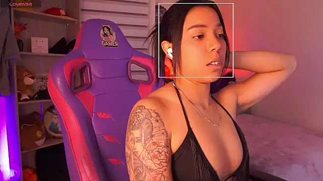 madelyn_rose_ live cam on StripChat
