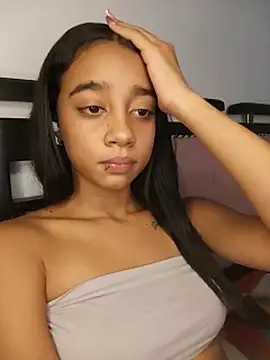 Zoe_Sweett18 live cam