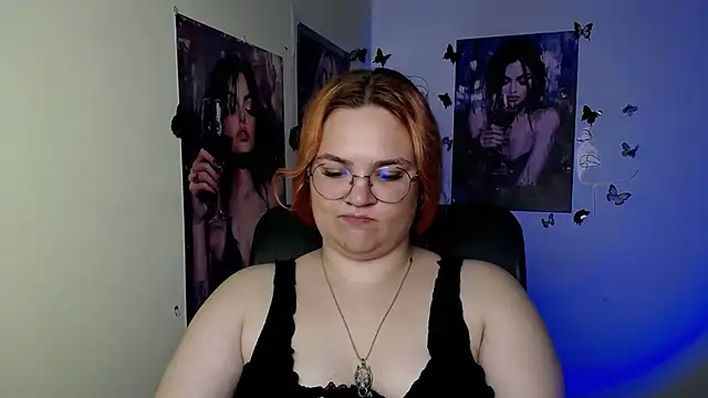 RinaRiii live cam