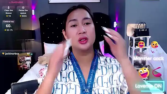 HOTTESTCANDYTS webcam