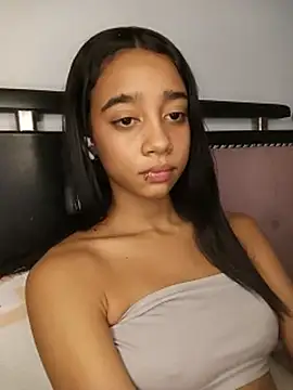 zoe_sweett18 (Ask my age) - Nude + pussy show