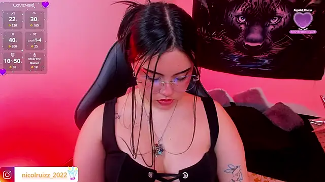 Nicolle_Ruizz webcam