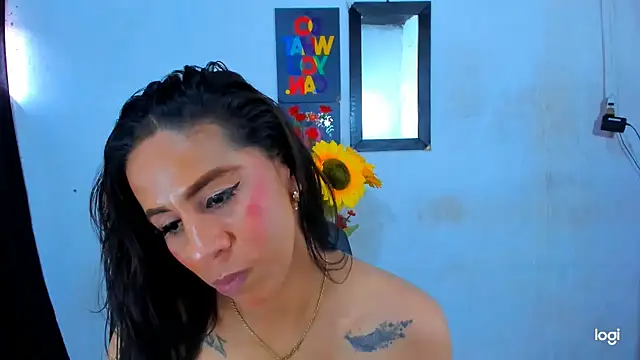juanblakbigcock - Juanblakbigcock's free webcam - UK Sex Cams