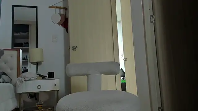 mateoleonee webcam