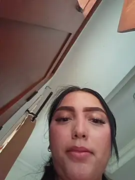 Mia_em webcam