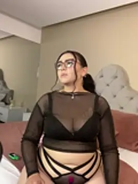 AlmaraRouge webcam