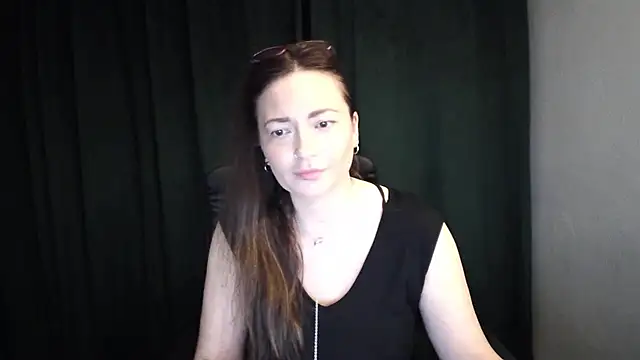 NoraMilf webcam