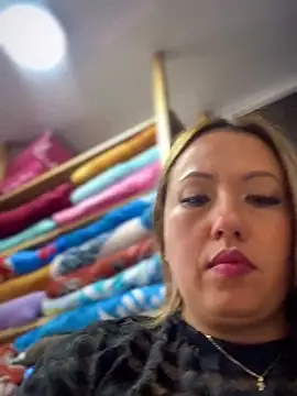 violeta-25_ - VIOLETA-25_'s free webcam - UK Sex Cams