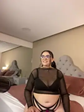 AlmaraRouge webcam
