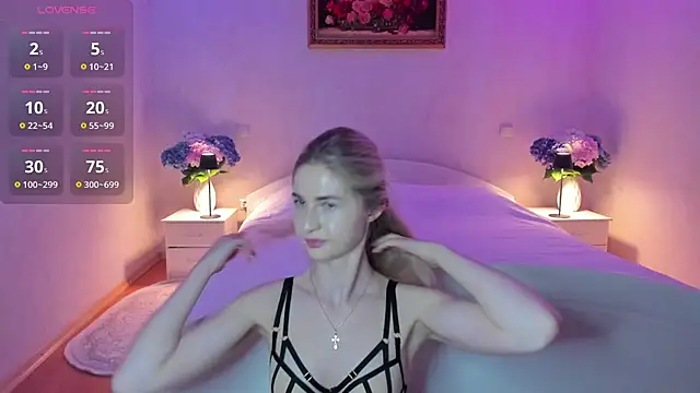 Julie_Blaze webcam