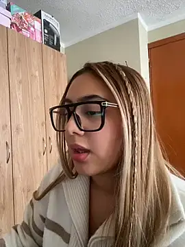 Miabonnett_ live sex cam