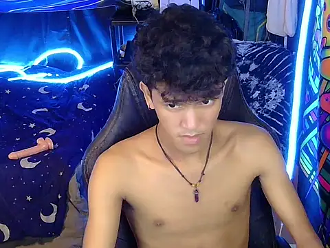 hugekenbigcock webcam