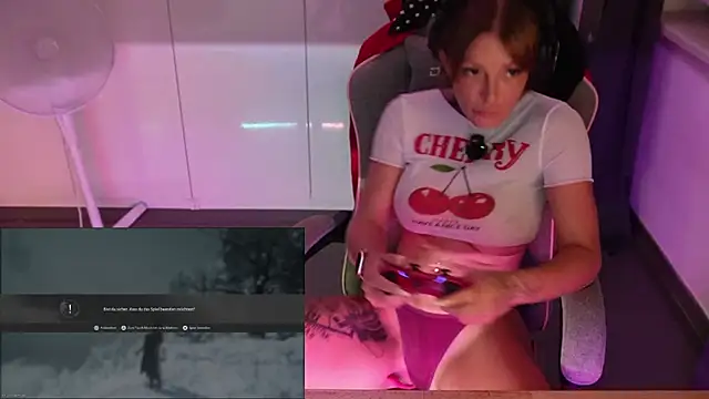 TittenTina webcam