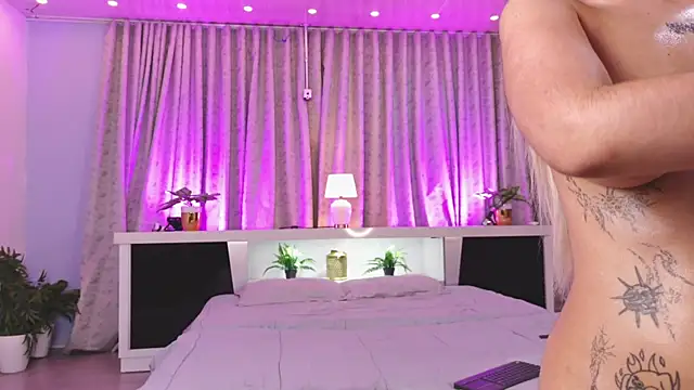 Alittlepieceofheaven webcam