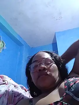 Sexymonmy live cam on StripChat
