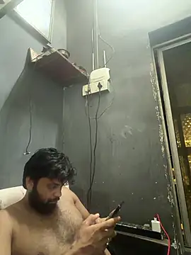chut_ke_pujari webcam